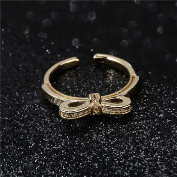 Šumivé AAA Zirconia Crystal Bowknot Dizajn Zlatá Farba Snubné Prstene Pre ženy Bijoux Módne Zásnubný Prsteň, Šperky Darček